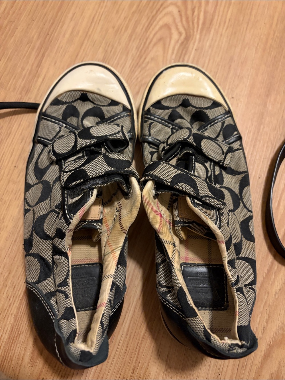 Womens Canvas Fashion Sneakers in Beige and Black